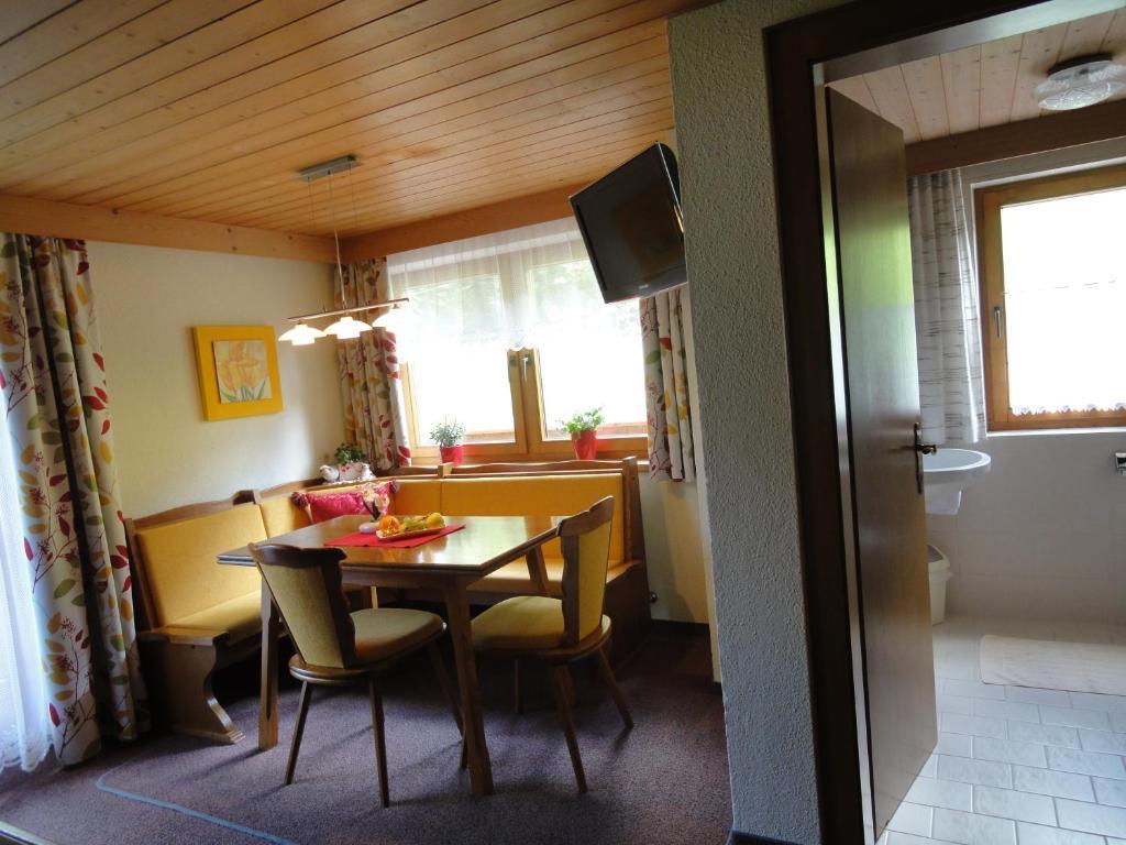 Haus Gfall Kaunertal Exteriör bild
